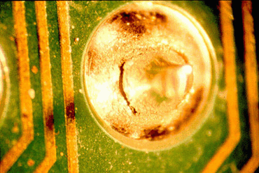 Figure 1: Crack on a single-sided board was caused by repeated movement during processing