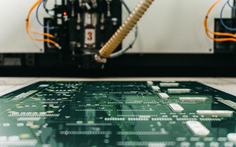 Navigating PCB Supply Chain Challenges